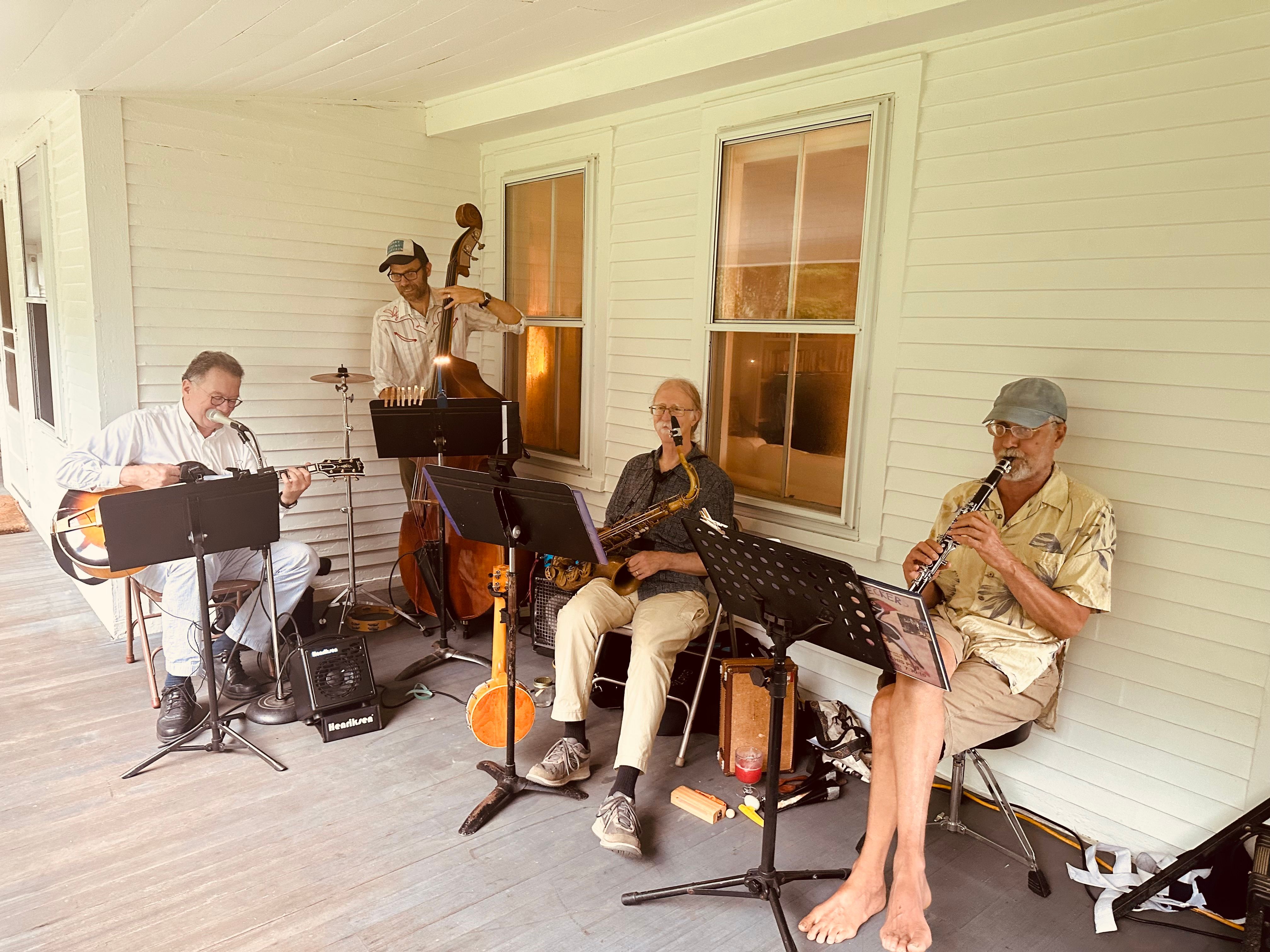 The Hot Noodles playing their tunes